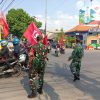 Koramil 0817/01 Driyorejo Laksanakan Pemantauan Aksi Unjuk Rasa Damai Serikat Pekerja “Serbu Setan” ke Kantor Disnaker Gresik
