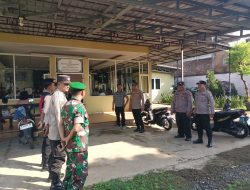 Babinsa Koramil 0829-03/Kamal Pengamanan Kegiatan Ibadah Kenaikan Isa Almasih di GPIB Banyuajuh