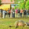 Rayakan Idul Adha 1446 H, Kepala BPKSDM Kab Kampar Sembelih 1 Ekor Kerbau.