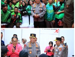 Kapolri Bagikan Sembako dan Alat Bantu Disabilitas di Puncak Bakti Kesehatan