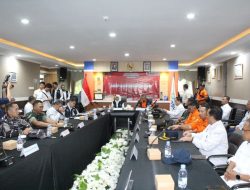 Kabasarnas didampingi Kasdam V/Brawijaya Tinjau Kesiapsiagaan Nataru di Pelabuhan ASDP Ketapang Banyuwangi Tahun 2025/2026