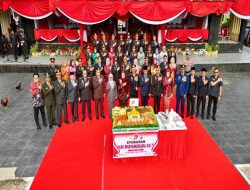 Upacara Peringatan Hari Bhayangkara KE-79 2025, Bupati Kampar Apresiasi Polri dalam Menjaga stabilitas Keamanan, Kenyamanan dan ketertiban Di tengah-tengah Masyarakat.