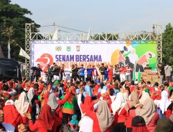 Ribuan Warga Meriahkan Olahraga Bersama Hari Bhayangkara ke – 79 di Stadion Kanjuruhan Malang
