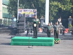 Dankodikmar Hadiri Upacara 17-an Gabungan: Teguhkan Nasionalisme dan Disiplin Prajurit
