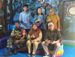 Kunjungan Dosen universitas Petra Fak Humaniora & Industri Kreatif di Rest area RT 03 RW01 Jetis wetan.