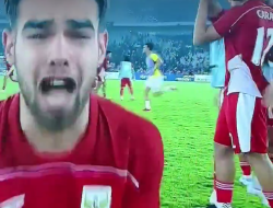 Gajah Putuh Tumbang,Garuda Muda Menang Adu Penalti Lawan Thailand,Timnas Indonesia ke Final Piala AFF U-23 2025. ‎