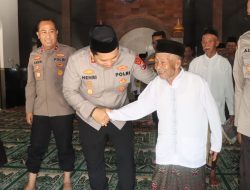 Safari Jumat, Kapolres Nganjuk Ajak Warga Ngliman Perkuat Keamanan Lewat Silaturahmi