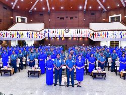 Tingkatkan Keharmonisan Keluarga, Dankodiklatal dan Ketua Gabungan Jalasenastri Kodiklatal Hadiri Tatap Muka Pembina Utama Jalaenastri