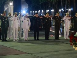 Hadiri Renungan Suci Jelang HUT ke-80 Wakapolda Jatim : Semangat Juang Pahlawan Harus Terus Kita Teladani
