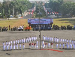 Upacara Bendera HUT ke-80 RI di Pemkab Gresik Berlangsung Khidmat