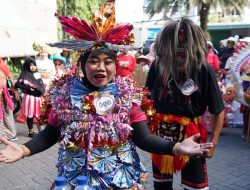 Memperingati HUT Kemerdekaan RI ke-80, Warga Legok Sukodono Sidoarjo Gelar Jalan Sehat dan Karnaval Budaya