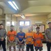 Polres Pelabuhan Tanjung Perak Tangkap Komplotan Curas Bersenjata Tajam di Jalan Gula Surabaya.
