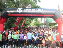 Ribuan Warga Meriahkan Fun Run HUT ke-80 TNI di Tulungagung