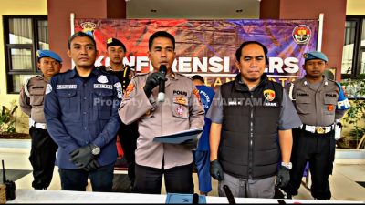 USAI KONSUMSI MIRAS DAN MENGAYUNKAN SAJAM MAHASISWA DI MAGELANG DIRINGKUS