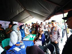 Tinjau Pengungsian di Aceh Tengah, Kapolri Tekankan Percepatan Perbaikan Akses hingga Distribusi Bantuan