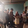 Polres Pasuruan Salurkan Bansos untuk Warga Terdampak Sambaran Petir di Desa Cowek