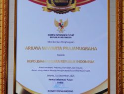 Dinobatkan sebagai Badan Publik Terbaik Nasional, Polri Sabet Arkaya Wiwarta Prajanugraha dalam Monev KIP 2025