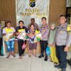 Kapolsek Tapung Hulu Salurkan Sembako untuk Keluarga Tahanan, Sentuhan Kemanusiaan di Balik Jeruji