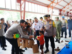 Kapolri Tinjau Kesiapan Pelayanan dan Pengamanan Nataru di Stasiun Tawang Semarang