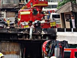 Screenshot 2025 12 10 13 42 38 060 Com.miui.gallery Edit