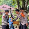Trauma Healing Polri Hadirkan Flying Fox untuk Kembalikan Senyum Anak-Anak Terdampak Bencana di Kayu Pasak