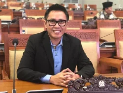 Eko Patrio Kembali Menjalankan Tugas DPR: Pimpin Rapat Komisi VI Pasca Masa Nonaktif 4 Bulan