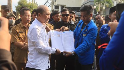 Humanis, Polres Probolinggo Beri Layanan Aksi Damai PC PMII