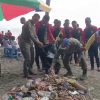 Pusdik Brimob Gelar Aksi Bersih Pantai Pasir Putih Situbondo, Tindak Lanjuti Arahan Presiden RI