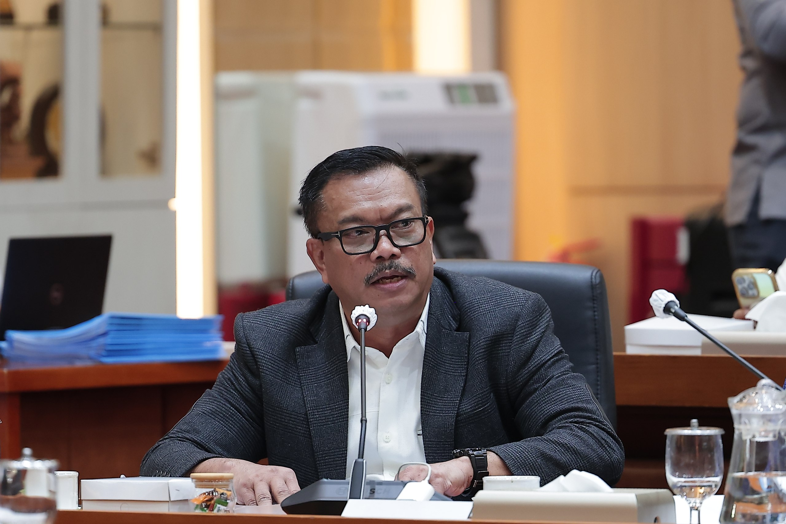 Anggota Komisi Ix Dpr Ri Edy Wuryanto Dalam Rapat Kerja Komisi Ix Dpr Ri Bersama Menteri Kesehatan 20260914162730