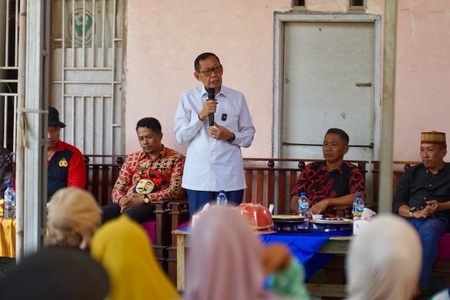 Silaturahmi Bersama Masyarakat Desa Romanglasa, Kabupaten Gowa, Untuk Menyerap Aspirasi Sekaligu