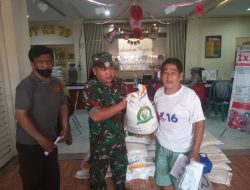 Pembagian Bantuan Beras 10 Kg dari Kemensos ke Warga Kelurahan Pegirian Berjalan Lancar