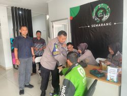 Peduli Kesehatan Pengendara; Polda Jateng Beri Pemeriksaan Gratis bagi Driver Ojek