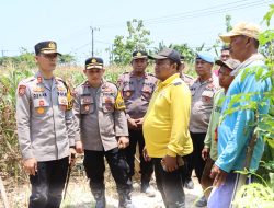 Dukung Asta Cita Polres Tuban Beri Bantuan Pupuk untuk Petani Jagung di Tambakboyo