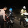 Polres Pelabuhan Tanjung Perak Intensifkan Patroli Malam, Jamin Keamanan Jelang Pilkada 2024.