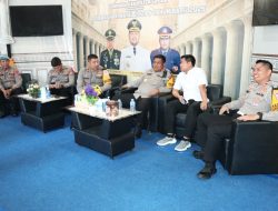 Kapolres Gresik Tinjau Langsung Kesiapan Pos Pengamanan Natal dan Tahun Baru