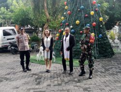 Babinsa Bubutan Bersama Tiga Pilar Amankan Jalannya Ibadah Natal di GBIP Immanuel Surabaya