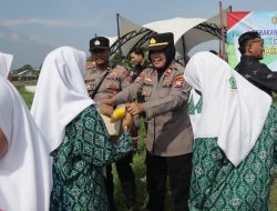 Polres Pasuruan Gelar Jumat Curhat, Bahas Kamtibmas Hingga Gerakan Minum Susu Bagi Anak – anak