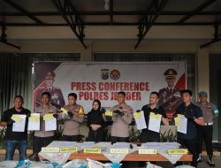 Polisi Berhasil Amankan 2 Tersangka Penyelewengan Pupuk Subsidi di Jember