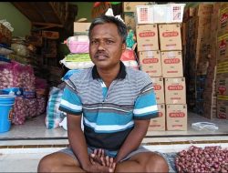 Muslih merasa bangga dengan satgas TMMD 123 Kodim 0829/Bangkalan yang tinggal dirumahnya