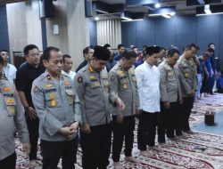 Bentuk Kepedulian, Jajaran Polri Gelar Salat Ghaib Untuk Anggota yang Gugur