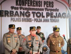 Kapolri Turun ke Posko Terpadu, Pastikan Kesiapan Personel Operasi Ketupat 2025