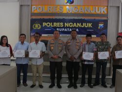 Polres Nganjuk Salurkan Bansos untuk Penyandang Disabilitas di Bulan Ramadan