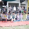 Laksnakan Ziarah Kubur ke Kampar, Gubernur Riau dan Bupati Kampar Makan Bajambau Basamo di Nosa Banjau Kampuong Godang.