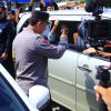 Kapolri Sapa dan Beri Bingkisan ke Pemudik di Tol Kalikangkung