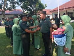 Dandim 0829/Bangkalan Memimpin Upacara Pelantikan Kenaikan Pangkat Anggota