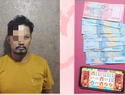 Unit Reskrim Polsek Krembangan Amankan Pelaku Judi Online, Bermain Slot Higgs Games di Warkop.