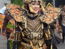 Refleksi Mendalam Prof. (HCUA) Dr. Mia Amiati di Hari Kartini: Menggali Makna Abadi “Habis Gelap Terbitlah Terang”