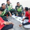 Sisi Humanis Prajurit TNI Warnai Peringatan Hari Buruh di Madiun
