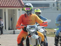 Patroli R2 Kebangsaan dan Bhakti Sosial, Kapolres Nganjuk Serahkan Bansos di Berbek dan Sawahan