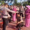 Pengabdian Terbaik, Dua Anggota Polres Gresik Diganjar Kenaikan Pangkat